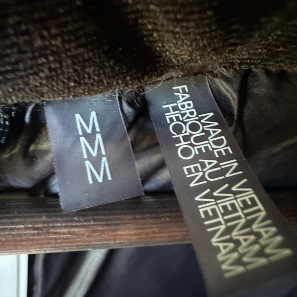 Calvin Klein Hooded Puffer Coat - Picture 9 of 13